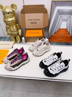 루이비통 Louis Vuitton Rush Xplorer Sneaker 스니커즈 1AIVGT 1AIVDJ 1AIV80